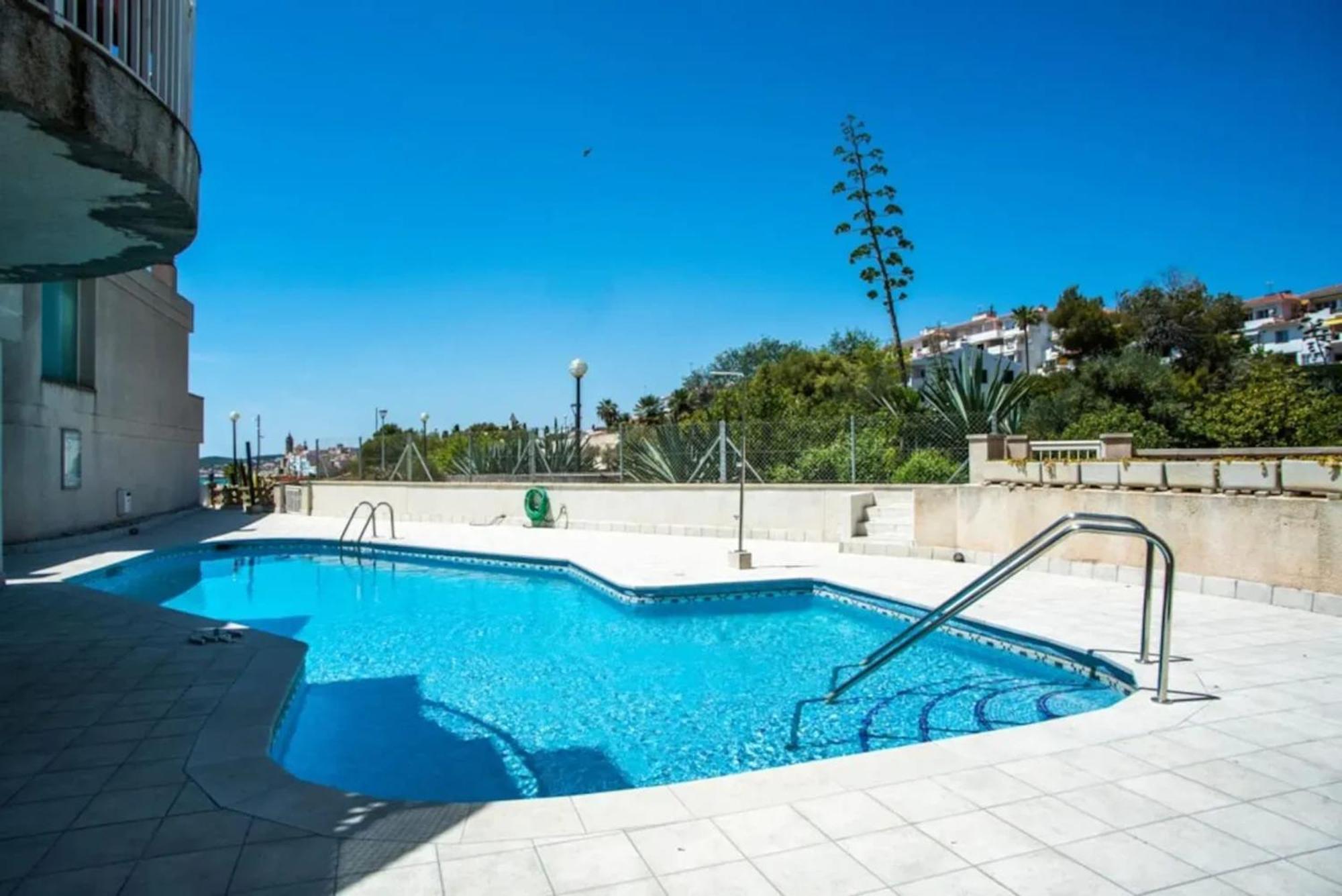 Ferienhaus Comfortable House In With Shared Pool Sitges